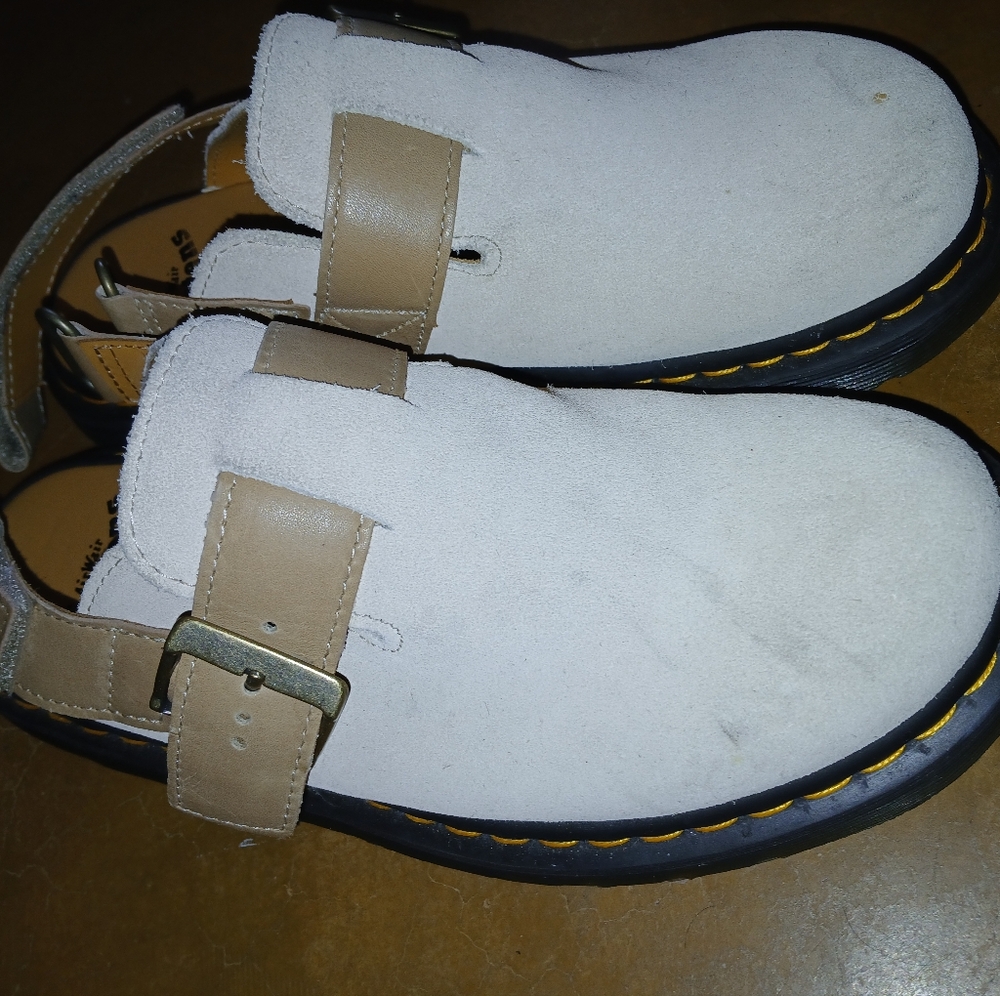 DR. MARTENS Beige Leather Sandals  W9 M8